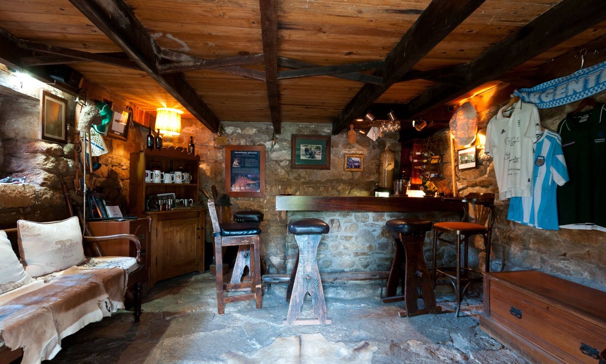 Paterson Cabin | Leeuwenbosch Country House - Amakhala Game Reserve