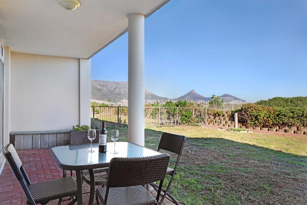 Lagoon Beach Apartment | Leisure Bay 123