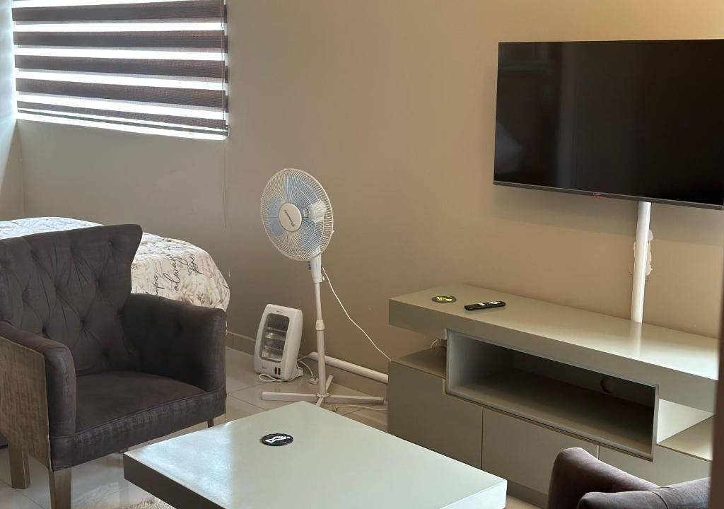 Greater Johannesburg Metropolitan Area House | Lemao Guest House