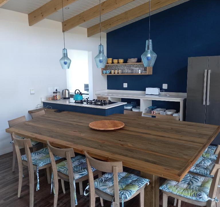 Cape Saint Francis House | Let the good times roll-with inverter and wifi