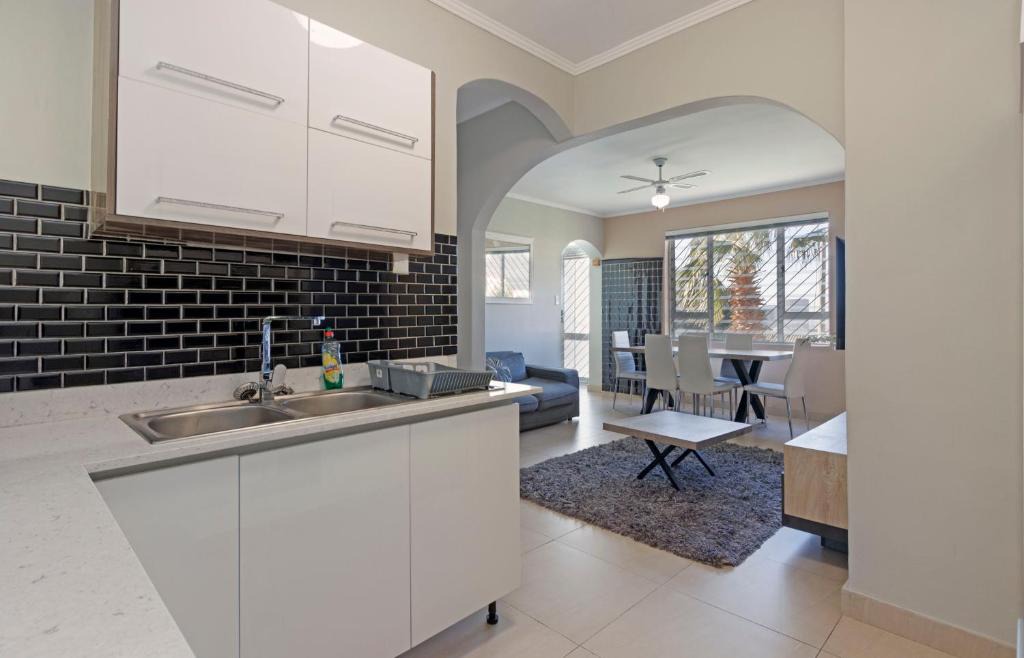 Schotsche Kloof Apartment | Libinex Private Apartment - Yusuf Street
