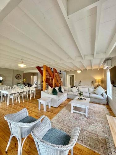 Port Beaufort House | Living The Breede-Wooden House