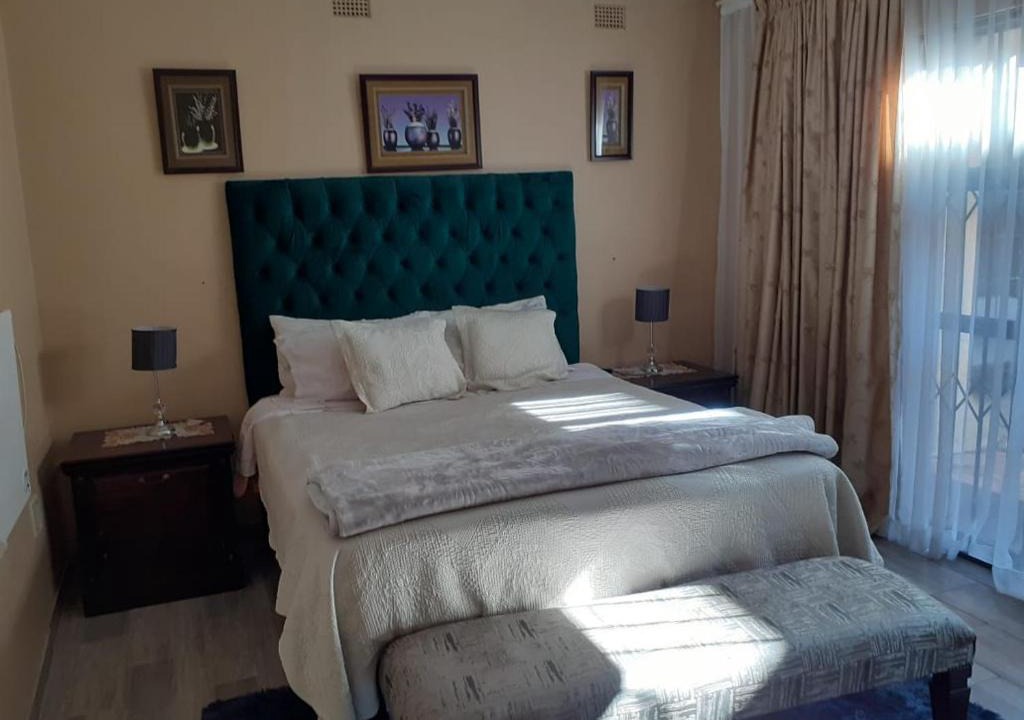 Greater Johannesburg Metropolitan Area Bed & Breakfast | LOLO'S GUEST HOUSE