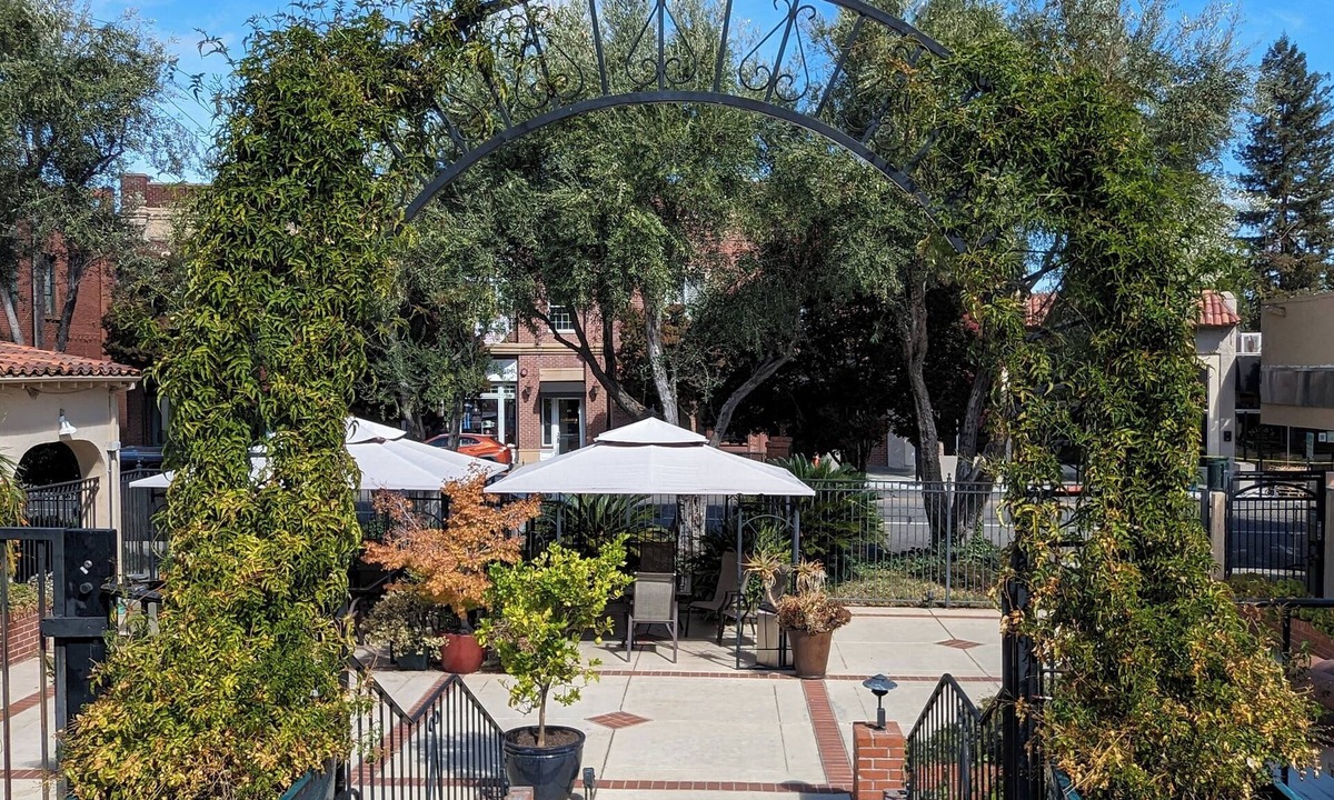 Los Gatos Hotel | Los Gatos Garden Inn Hotel