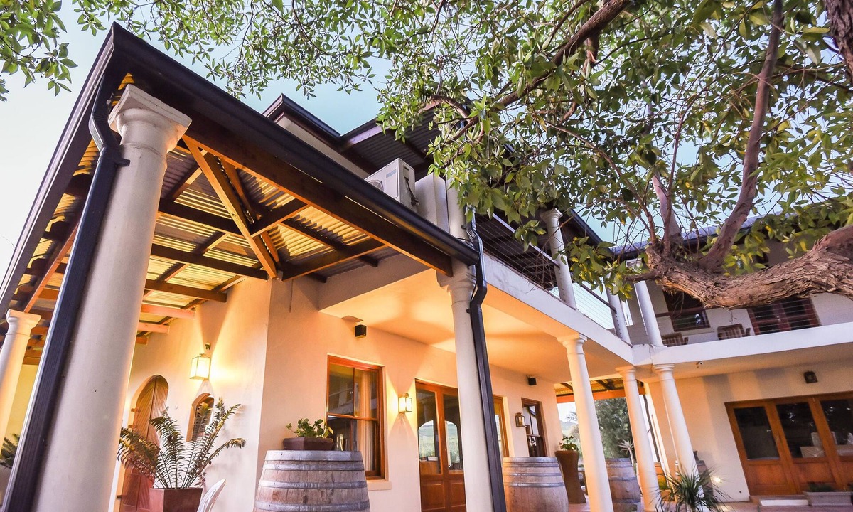 Vlottenburg House | Lovane Boutique Wine Estate & Guesthouse