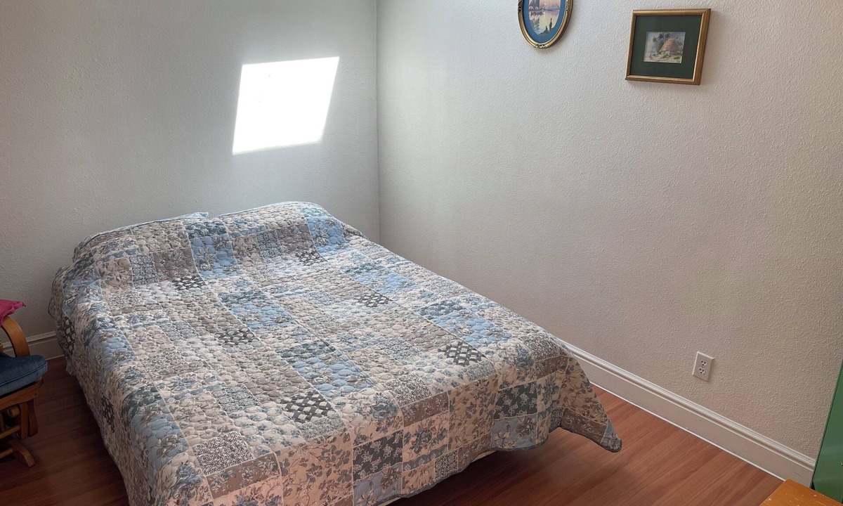 Bushrod Cottage | Lovely 1-bedroom cottage in Oakland
