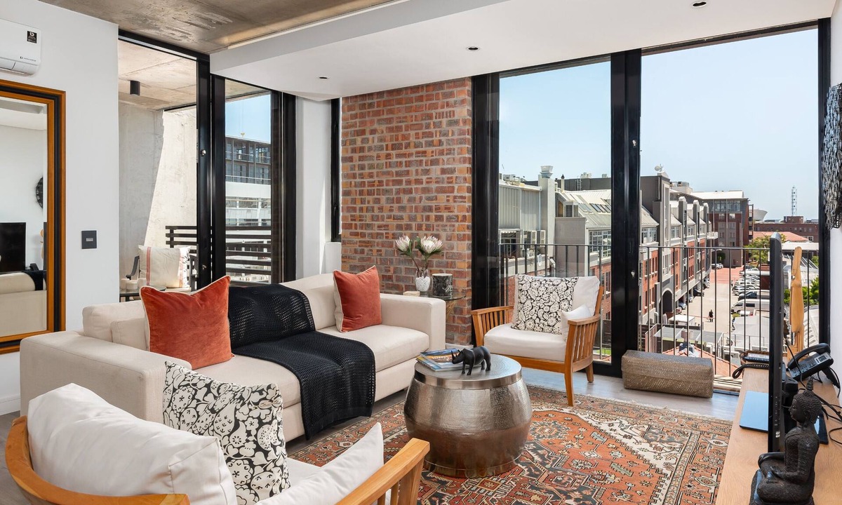 Cape Town City Centre Apartment | Lovely and Stylish Apartment l De Waterkant
