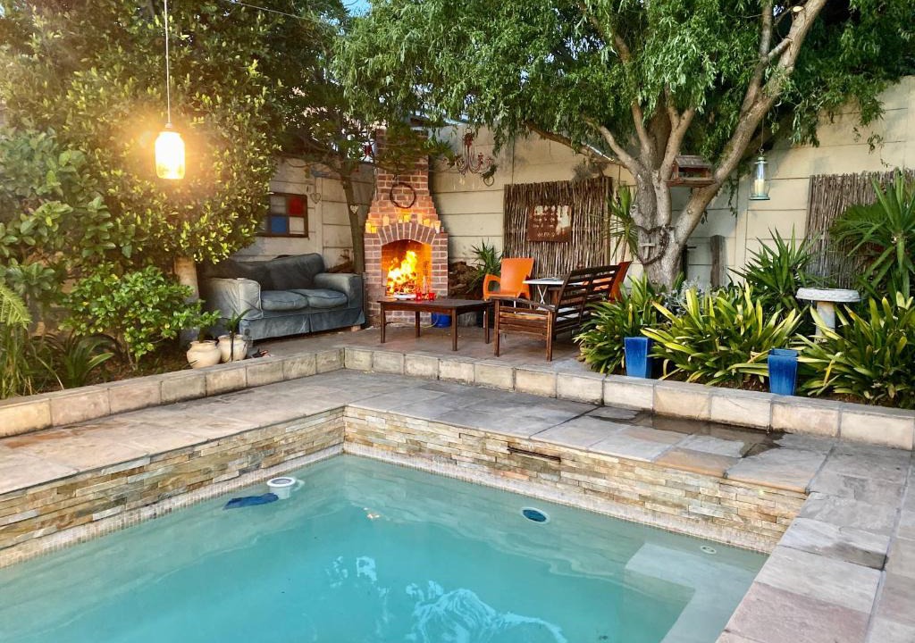 Trawal House | Lovely Family Home in Durbanville