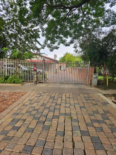 Rietfontein House | LPM Guests R