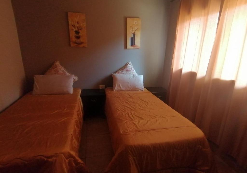 Bronkhorstspruit Bed & Breakfast | Lux contractors accommodation