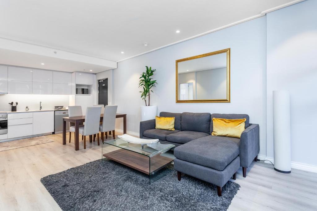 Cape Town City Centre Apartment | Luxuriuous 1 Bedroom in 16 on Bree