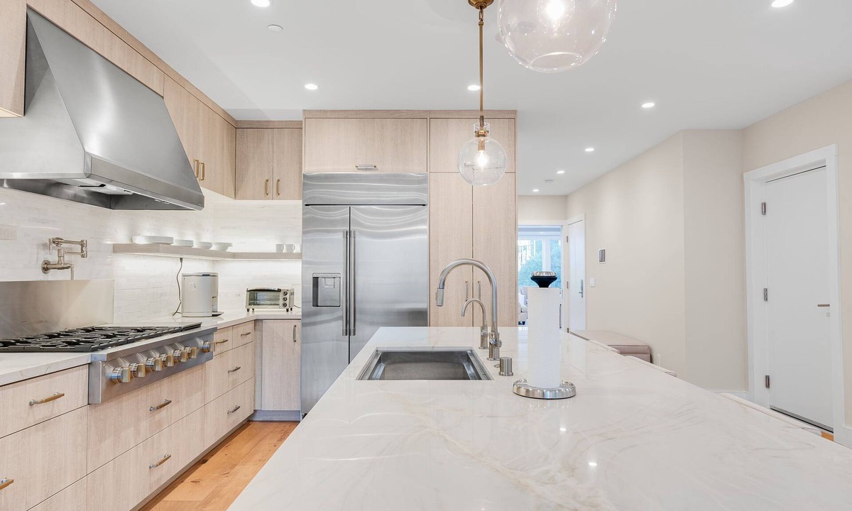 Pacific Heights Apartment | Luxury 3BR/2 BA Apartment in amazing Cow Hollow/Pacific Heights neighborhood
