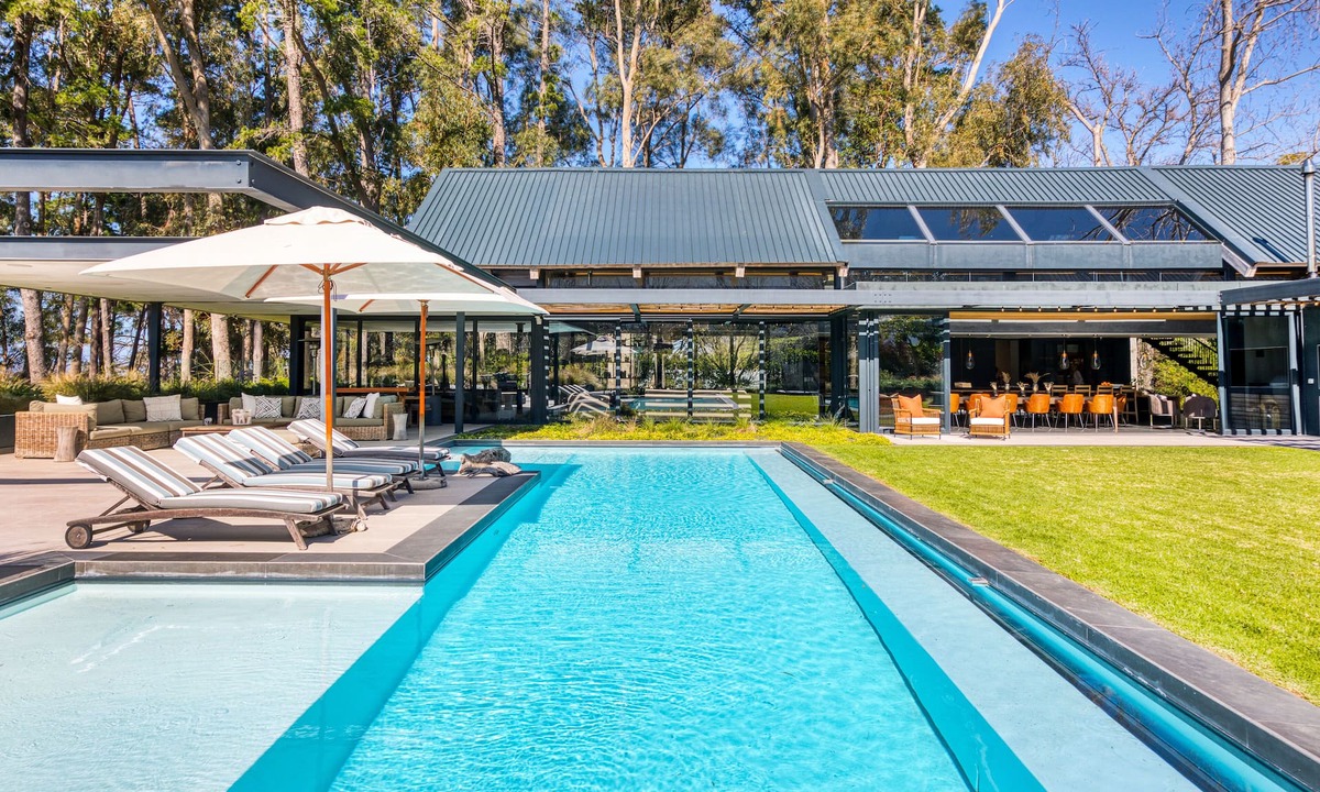 Constantia House | Luxury, contemporary Constantia home