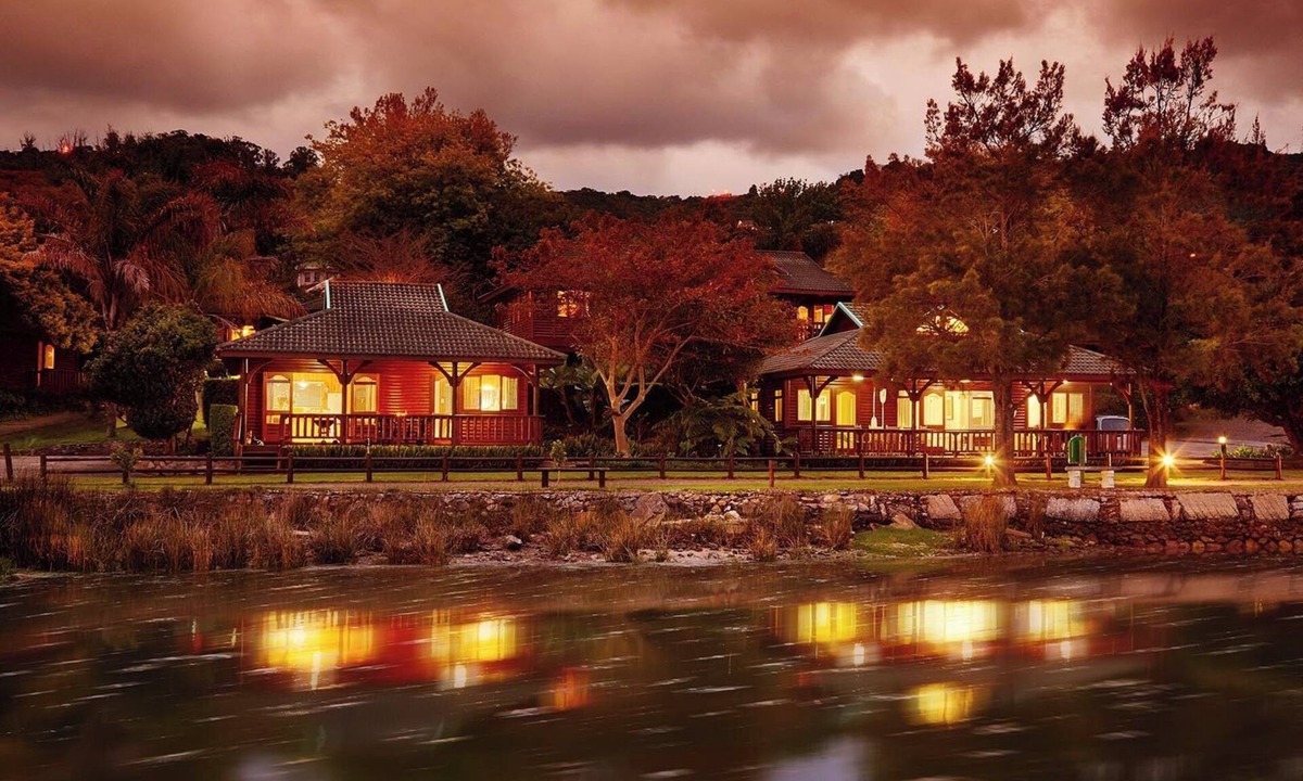 Knysna Ski Chalet | Luxury Lagoon Escape | Pool | Nature Trails