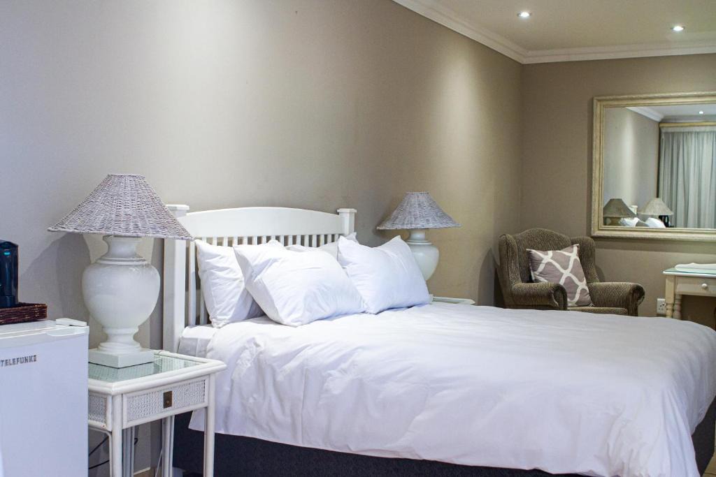 Lephalale Hotel | Machauka Lodge