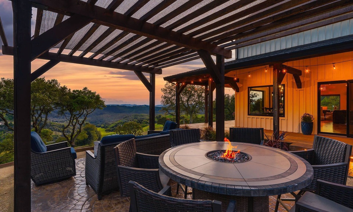 Santa Rosa Other | Magical Sunset and Vineyard Views