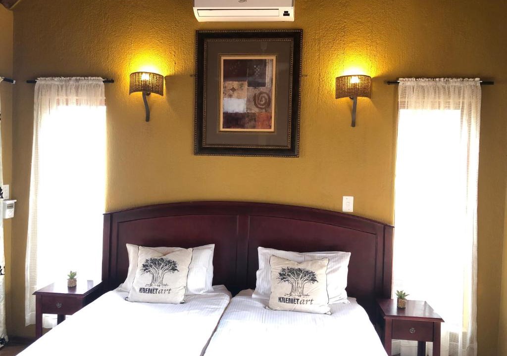 Hoedspruit House | Magwena Guest House, Hoedspruit