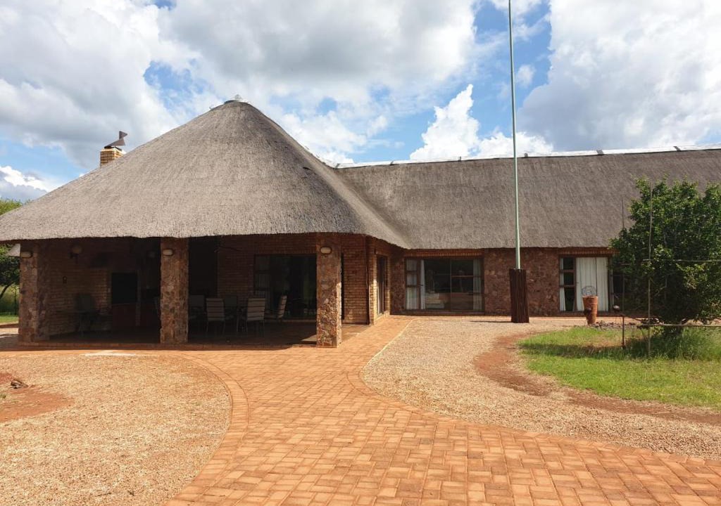 Bela-Bela Resort | Makhato Bush Lodge 86