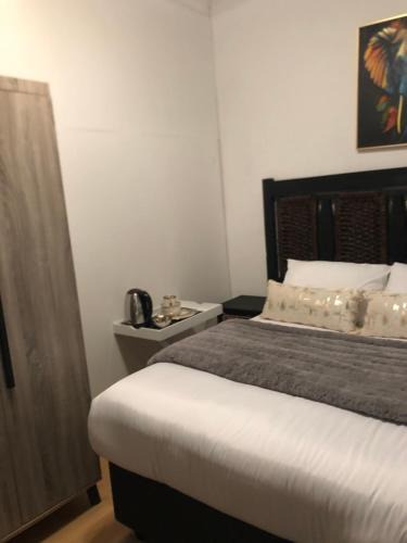 Kareeberg House | Malebo Guest House