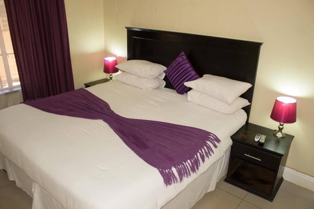 Sunnyside House | Maple's Guest House