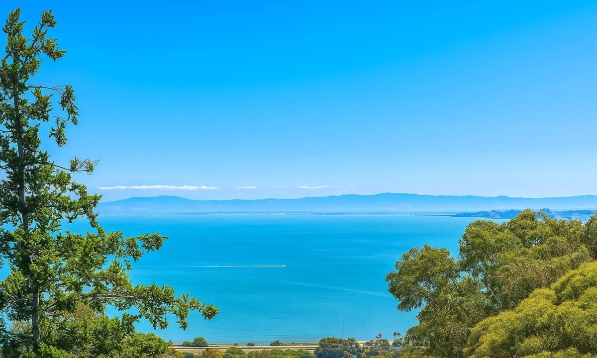 Colma House | @ Marbella Lane - Natural BayView Escape |Near SFO