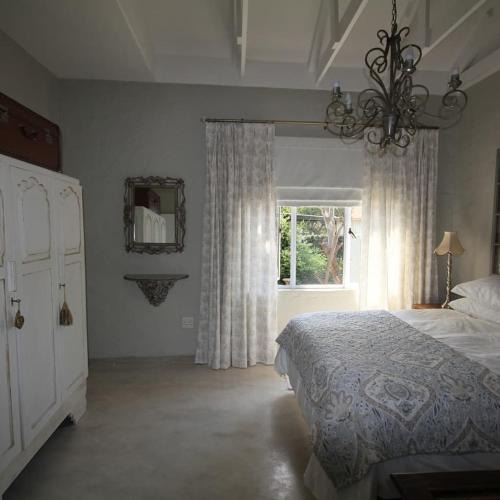 Garsfontein Apartment | Maryah House