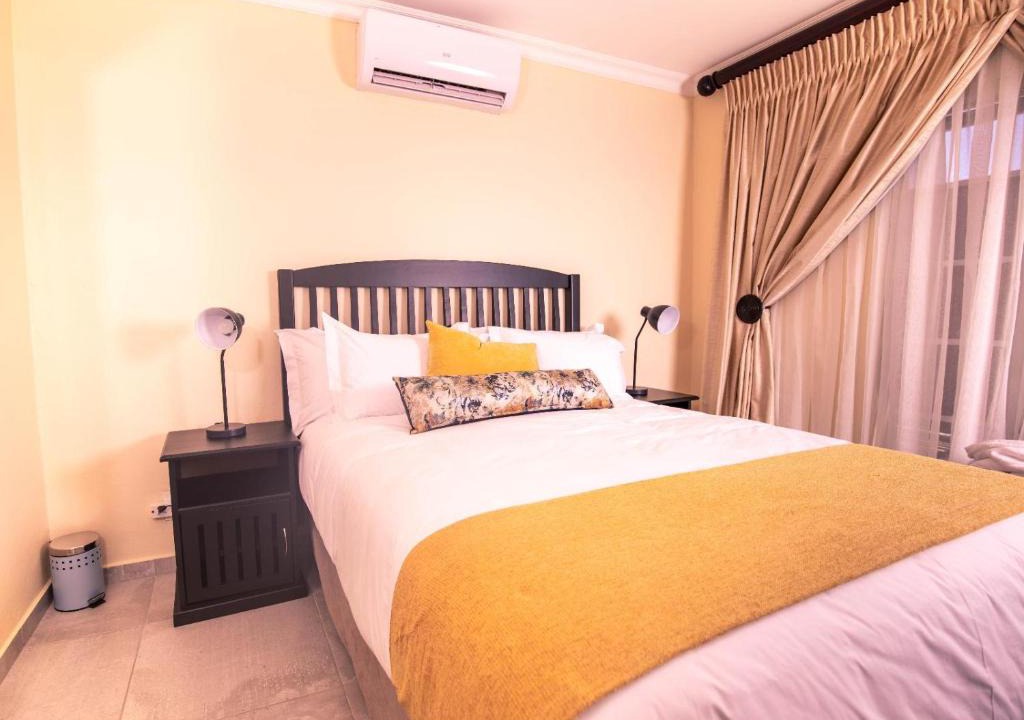 Thorny Bush Game Reserve Hotel | Masingitana Hotel