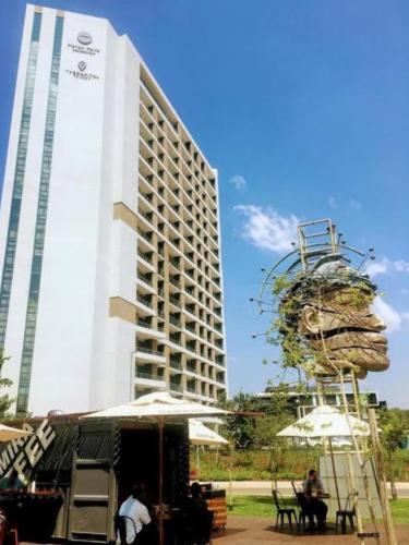 Menlyn Apartment | Menlyn Apartment - Red Velvet