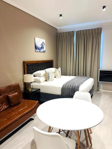 Menlyn Apartment | Menlyn Maine Residences - Capital Trilogy