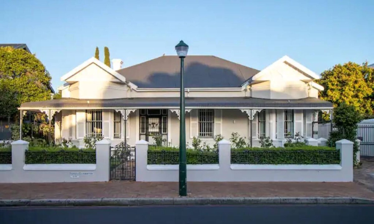 Stellenbosch Villa | Middedorp Manor Villa