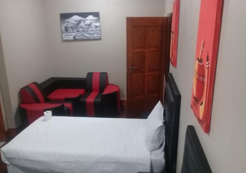 Greater Johannesburg Metropolitan Area Bed & Breakfast | MIRATON EASTGATE SUITES