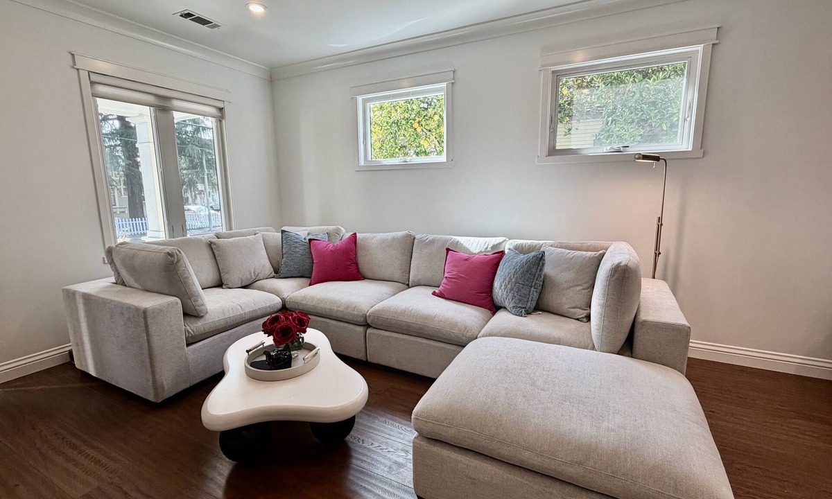 San Jose House | Modern San Jose retreat for 6, 3-bedrooms, 2-bath.