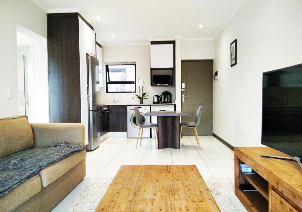 Lone Hill Apartment | Modern, secure and amazing apartment in Fourways