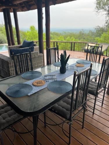 Leeupoort Villa | Mokaikai - Elephants Crossing - Moi Exclusive Luxury Villa