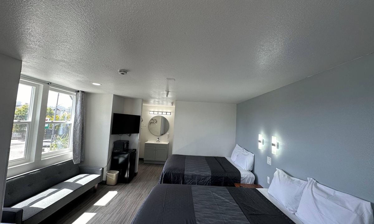 Westside Santa Cruz Hotel | Motel Santa Cruz