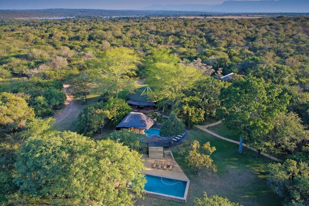 Thorny Bush Game Reserve Cabin | Motlala Game Lodge