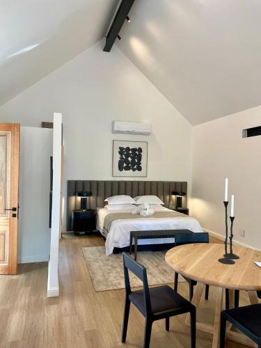 Stellenbosch House | Mountain Cottages at Haskell Vineyard