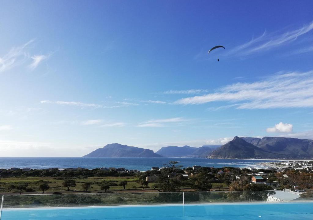 Kommetjie Apartment | Mountain & Sea Apartments