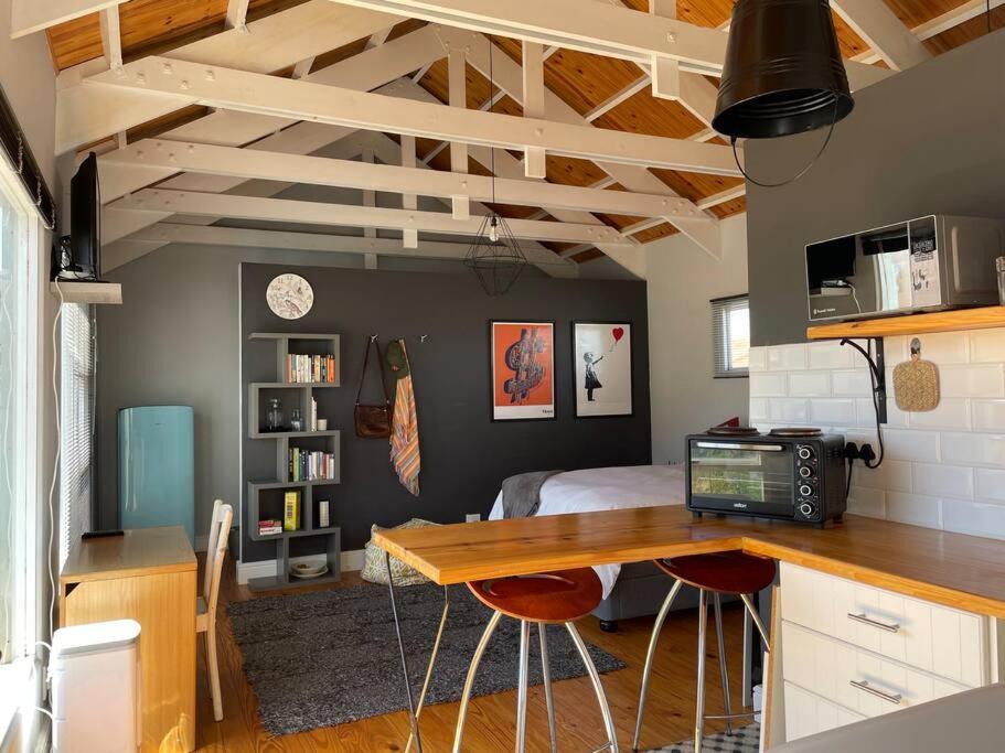 Observatory Apartment | Mountain View flat