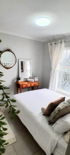 Muizenberg Hostel | Muizenberg getaway unit 2