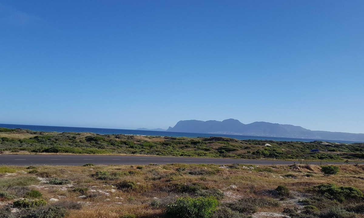 Muizenberg Apartment | MUIZENBERG SEA VIEW APARTMENT