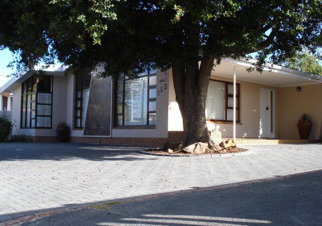 Goodwood Apartment | N-One Self Catering