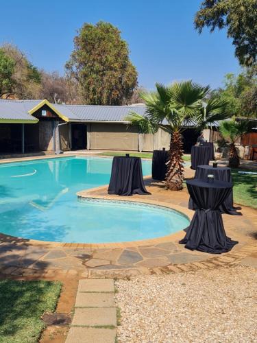 Kgetlengrivier House | N4 Guest Lodge