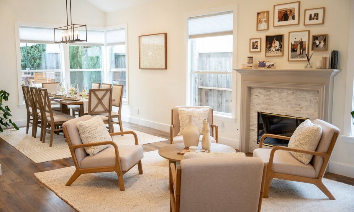 Napa House | Napa Valley Oasis Luxe Outdoor TV Lounge & Fire Pit Centrally Located