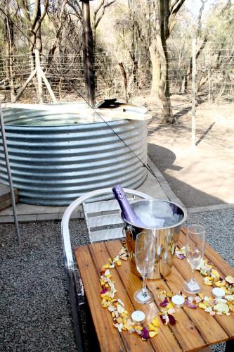 Hammanskraal Apartment | Ndlovu Tiny Home Dinokeng