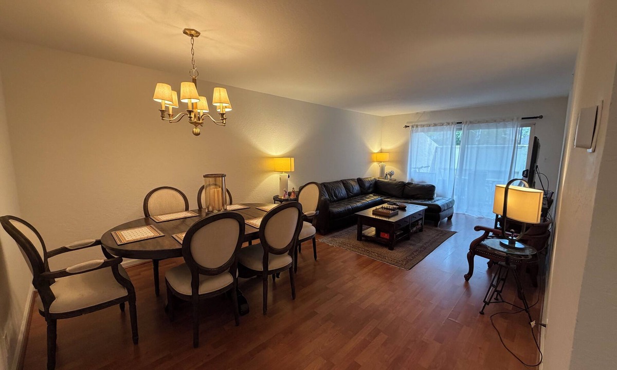 Sharon Heights Condo | Near Stanford, 1 Bedroom, Wi-fi, Free Parking, Pool access, Private Patio