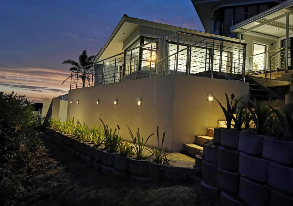 Herolds Bay House | Nearby Herolds Bay Self-Catering Guest House
