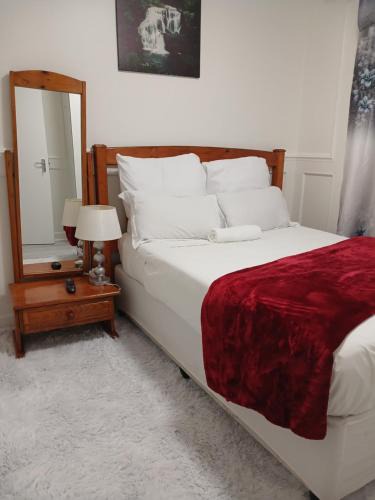 Parklands House | Neats Accommodations