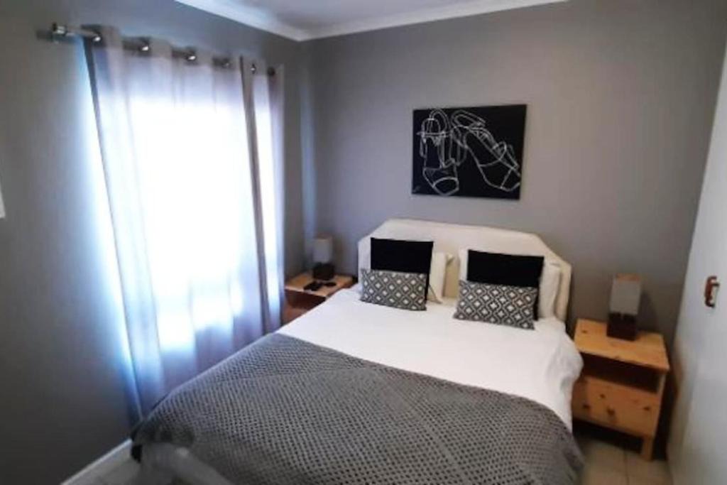 Lagoon Beach Apartment | Neptune Isle 110