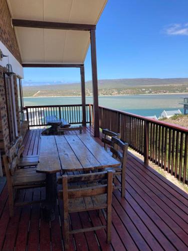 Port Beaufort House | Net Net Holiday Home